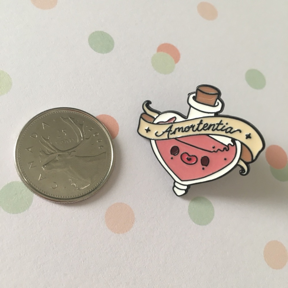 Amortentia 🧪 Harry Potter Enamel pin